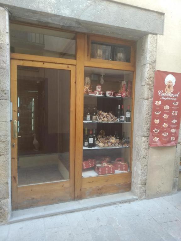 Apartament Can Mingu Besalú Exterior foto